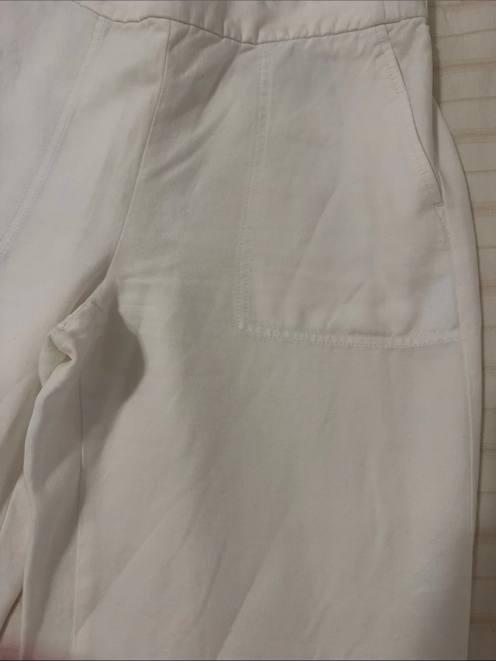 Banana Republic White - wide leg pants.
